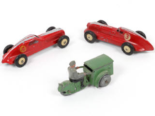 Lot 318 - DINKY TOYS (FRANCE) (3)