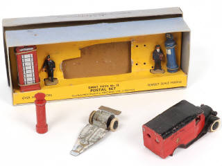 Lot 162 - DINKY TOYS (GB) (1)