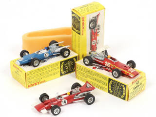 Lot 245 - DINKY TOYS (FRANCE) (3)