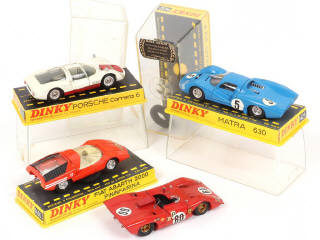 Lot 251 - DINKY TOYS (FRANCE) (4)
