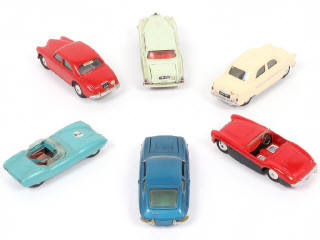 Lot 102 - CORGI TOYS (GB) (6)