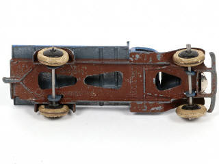 Lot 232 - DINKY TOYS (FRANCE) (1)