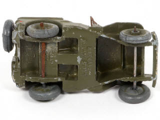 Lot 228 - DINKY TOYS (FRANCE) (1)