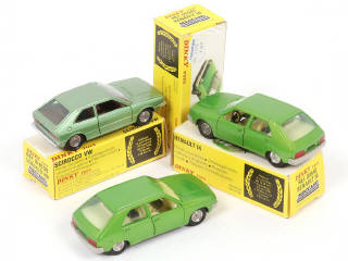 Lot 246 - DINKY TOYS (FRANCE) (3)