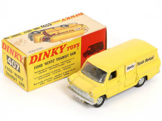 Lot 303 - DINKY TOYS (GB) (1)