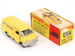 Lot 303 - DINKY TOYS (GB) (1)