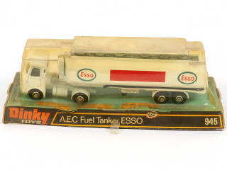 Lot 308 - DINKY TOYS (GB) (1)