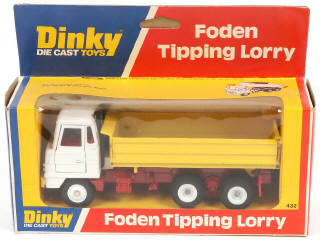Lot 310 - DINKY TOYS (GB) (1)