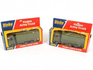 Lot 328 - DINKY TOYS (GB) (2)