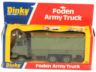 Lot 326 - DINKY TOYS (GB) (2)