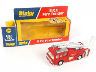 Lot 312 - DINKY TOYS (GB) (1)