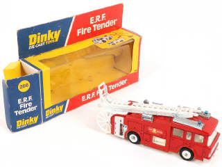 Lot 312 - DINKY TOYS (GB) (1)