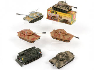 Lot 204 - CORGI TOYS (GB) (6)