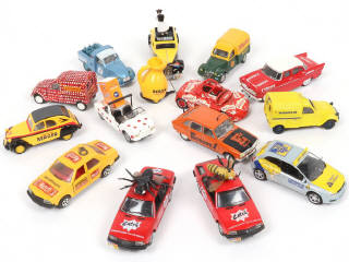 Lot 149 - DIVERS (15)