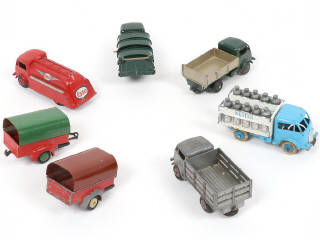Lot 365 - DINKY TOYS (FRANCE) (7)
