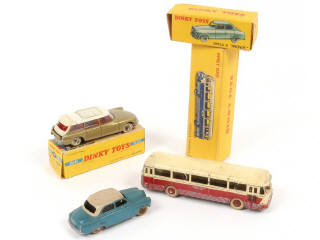 Lot 360 - DINKY TOYS (FRANCE) (3)
