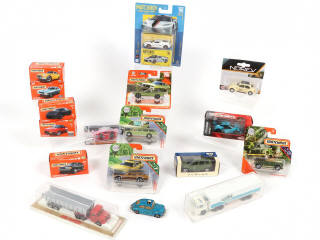 Lot 150 - DIVERS (17)