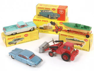 Lot 337 - DINKY TOYS (GB) (4)