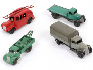 Lot 336 - DINKY TOYS (GB) (4)