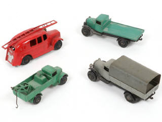 Lot 336 - DINKY TOYS (GB) (4)