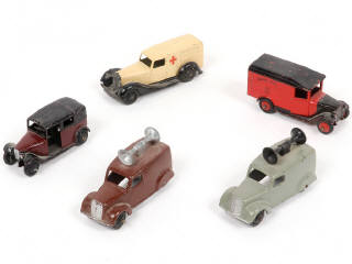 Lot 342 - DINKY TOYS (GB) (5)