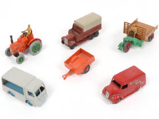 Lot 346 - DINKY TOYS (GB) (6)