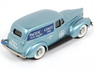 Lot 198 - BROOKLIN MODELS (GB) (1)