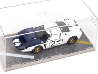 Lot 165 - SPARK (MACAU) (2)