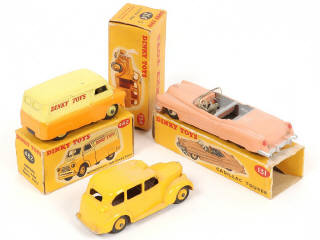 Lot 334 - DINKY TOYS (GB) (3)