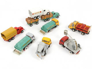 Lot 228 - FRANCE JOUETS (FRANCE) (9)