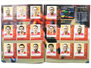 Lot 56 - PANINI (ITALIE) (1)