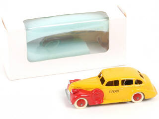 Lot 352 - CLUB DINKY FRANCE (1)