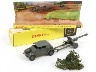 Lot 210 - DINKY TOYS (GB) (1)