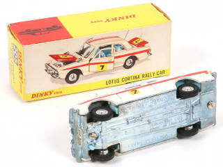Lot 200 - DINKY TOYS (GB) (1)