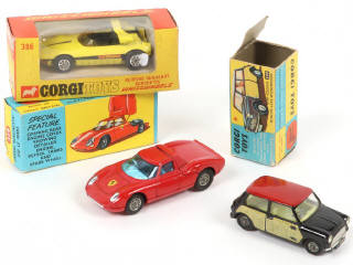 Lot 272 - CORGI TOYS (GB) (3)