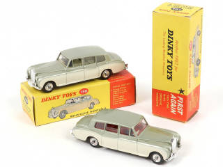Lot 231 - DINKY TOYS (GB) (2)