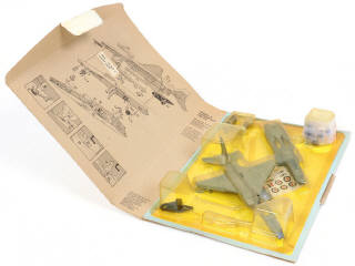 Lot 215 - DINKY TOYS (GB) (1)