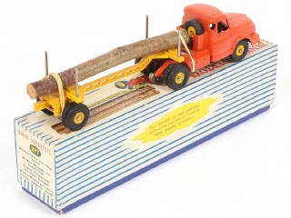 Lot 311 - DINKY TOYS (FRANCE) (1)