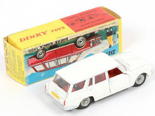 Lot 301 - DINKY TOYS (FRANCE) (1)