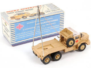 Lot 193 - DINKY TOYS (FRANCE) (1)