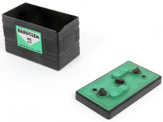 Lot 212 - DINKY TOYS (FRANCE) (5)