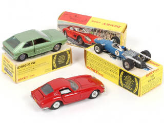 Lot 200 - DINKY TOYS (FRANCE) (3)