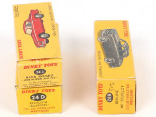 Lot 199 - DINKY TOYS (FRANCE) (3)