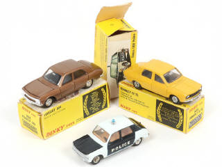 Lot 202 - DINKY TOYS (FRANCE) (3)