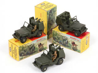 Lot 269 - DINKY TOYS (FRANCE) (3)