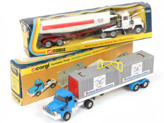 Lot 156 - CORGI TOYS (GB) (2)