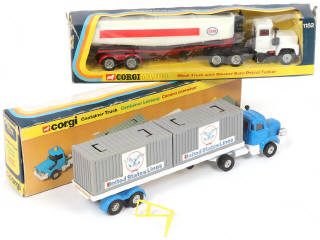 Lot 156 - CORGI TOYS (GB) (2)