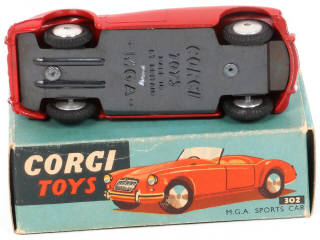 Lot 198 - CORGI TOYS (GB) (1)