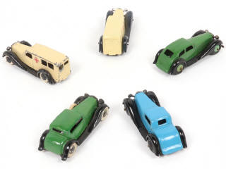 Lot 191 - DINKY TOYS (GB) (5)