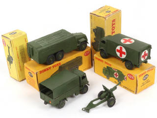 Lot 238 - DINKY TOYS (GB) (4)